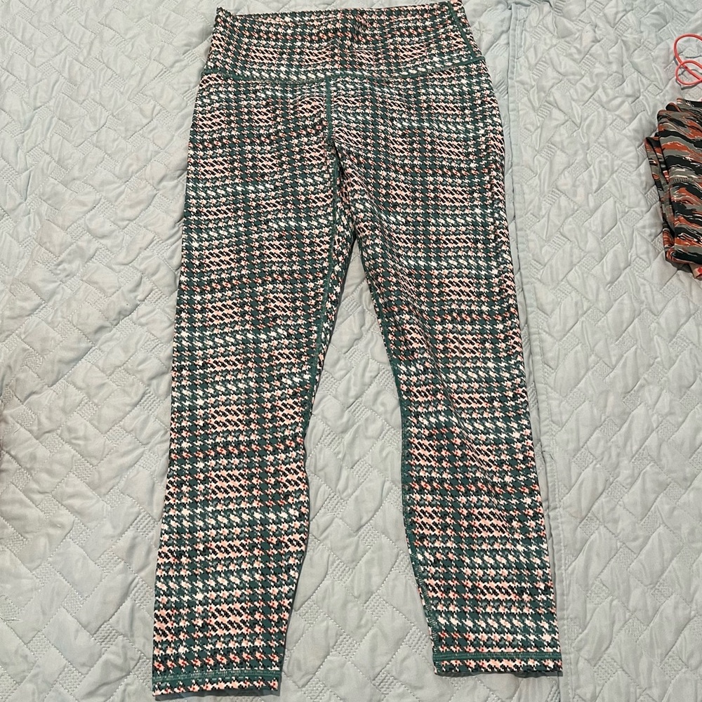 Fabletics Leggings Medium High-Waisted 7/8 length - Picture 2 of 5